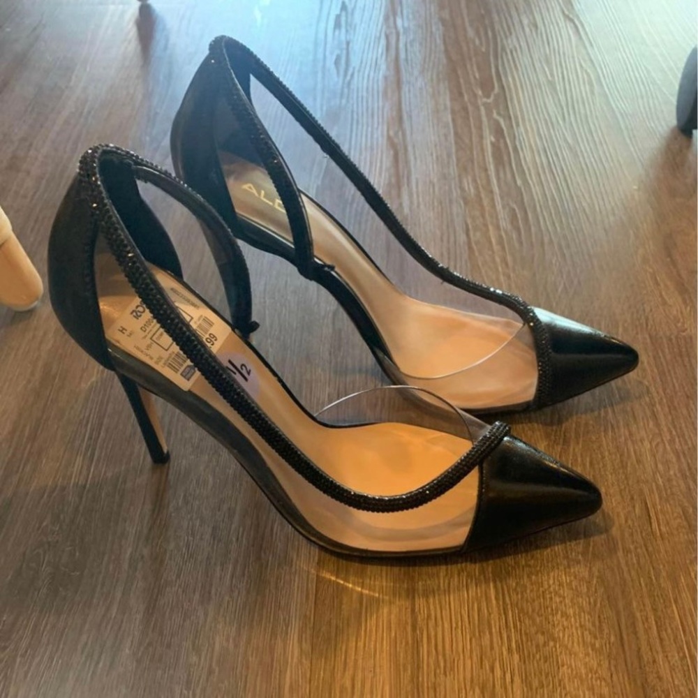 Brand new Aldo heels size 8.5